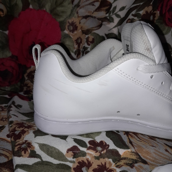 DC Women's Court Graffik Skate Shoes Size 7 HTF - Picture 7 of 16